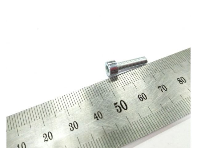 винт M4*16 JS8008LE