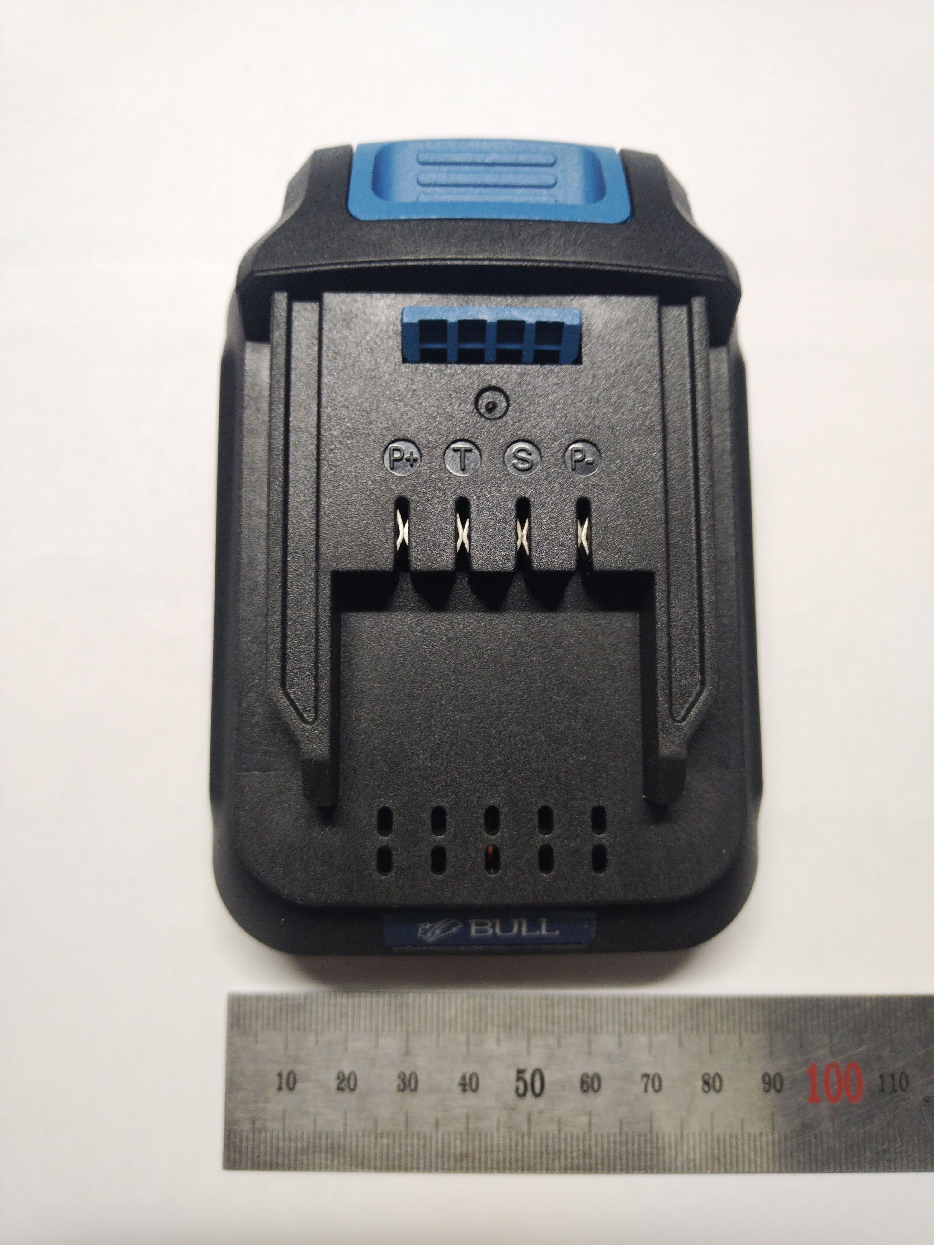 Аккумулятор BULL AK 2001 18.0 В, 2.0 А/ч, Li-Ion