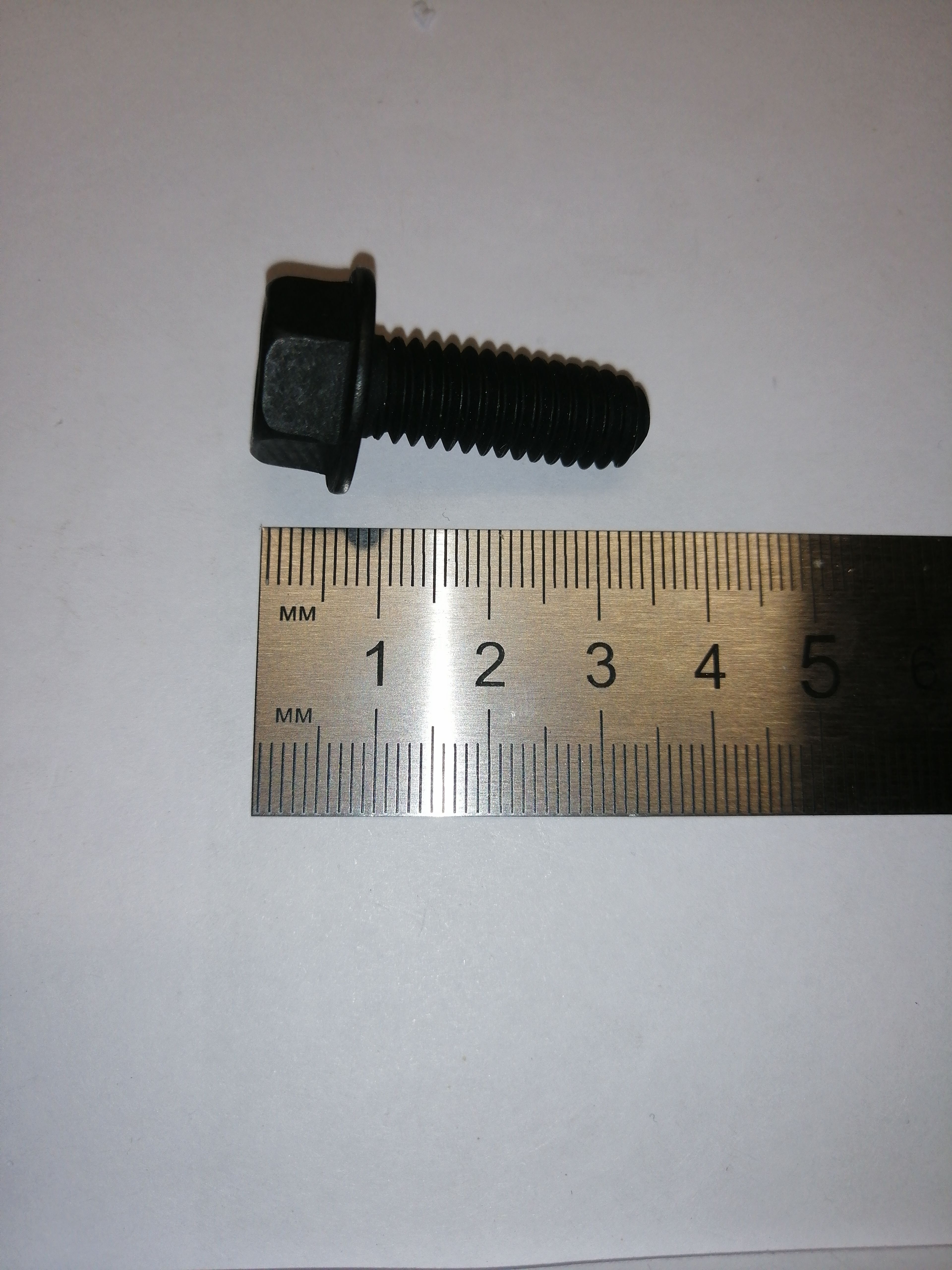 болт крепления двигателя LMB-530SV