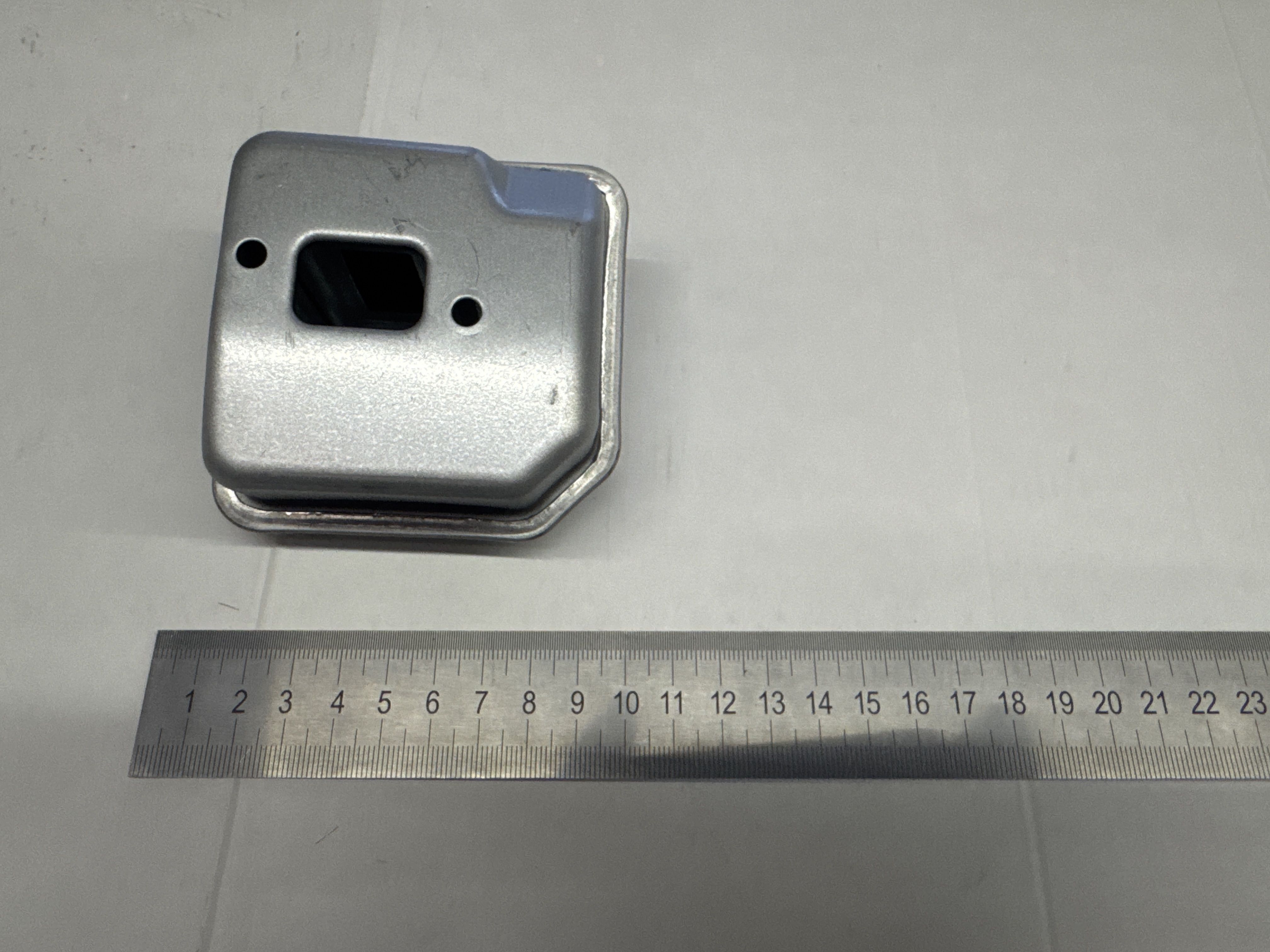 Глушитель для бензопилы ST170/180 (11301400600)