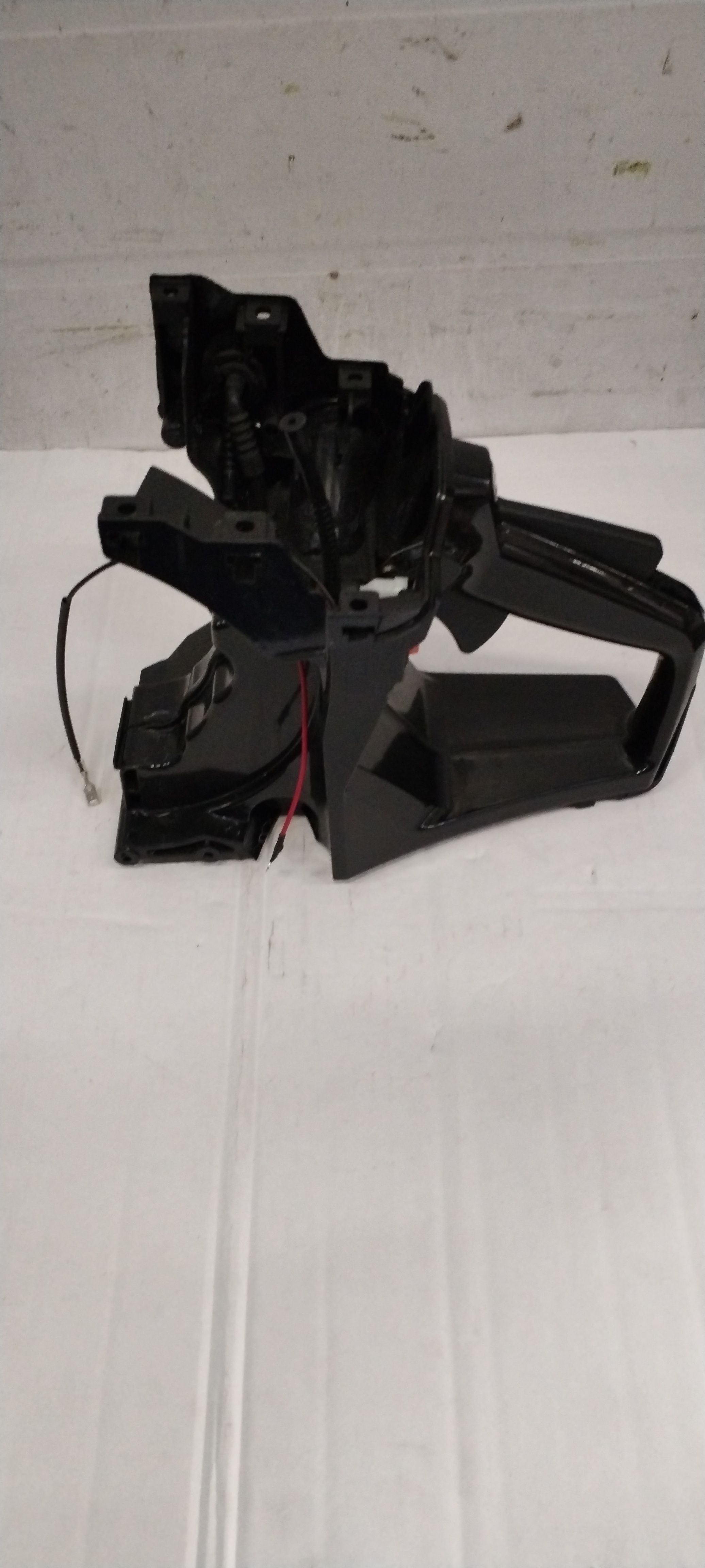 бензобак-рукоятка в сб. HD-D740