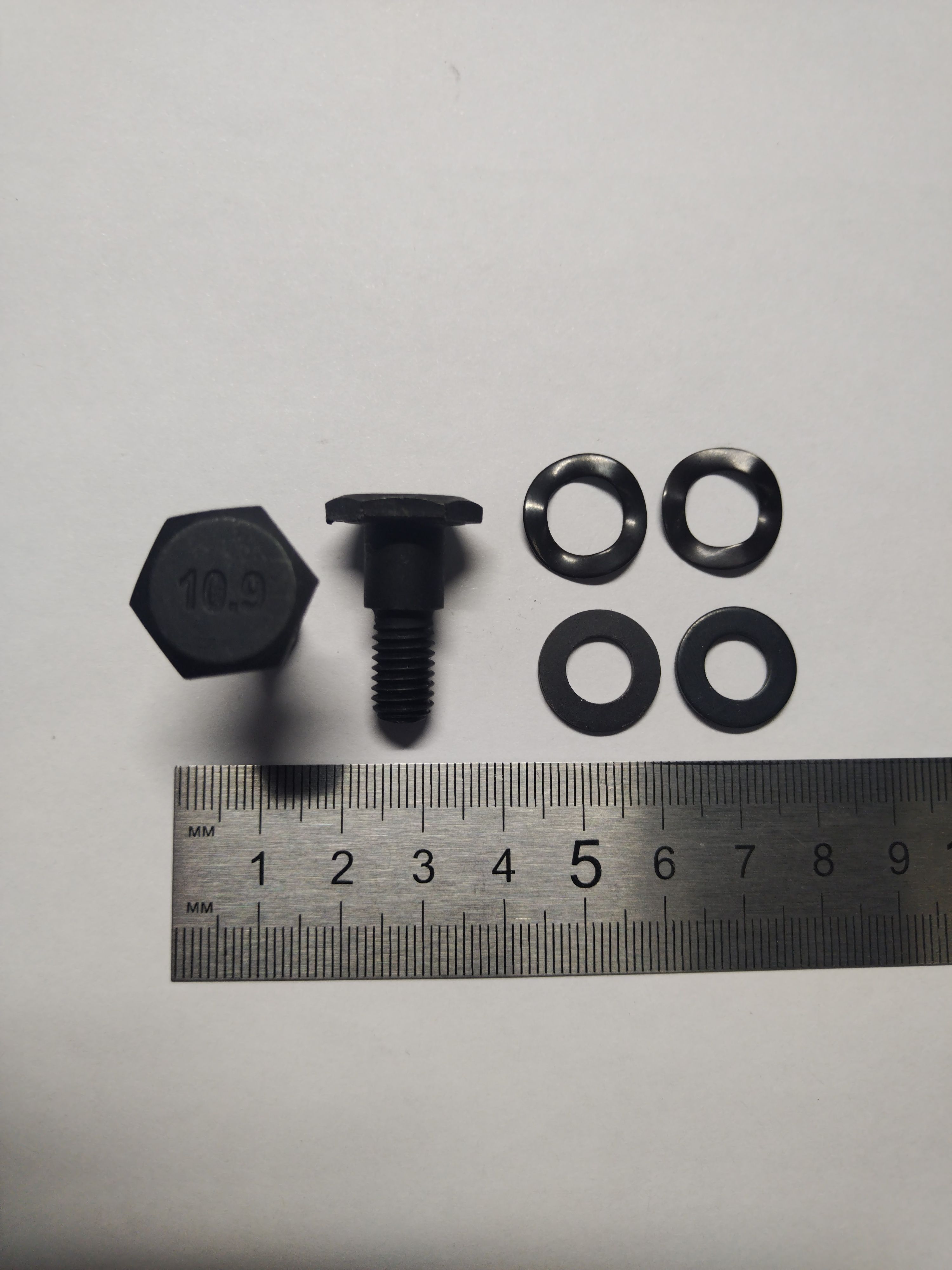 винт крепл. муфты сцепления с шайбой MSG-435